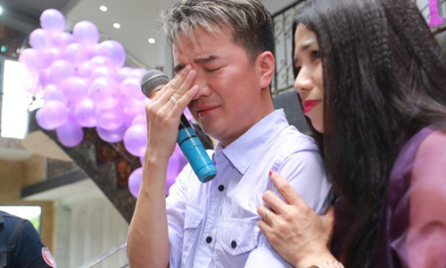 Điều gì đã khiến Đàm Vĩnh Hưng rơi ...